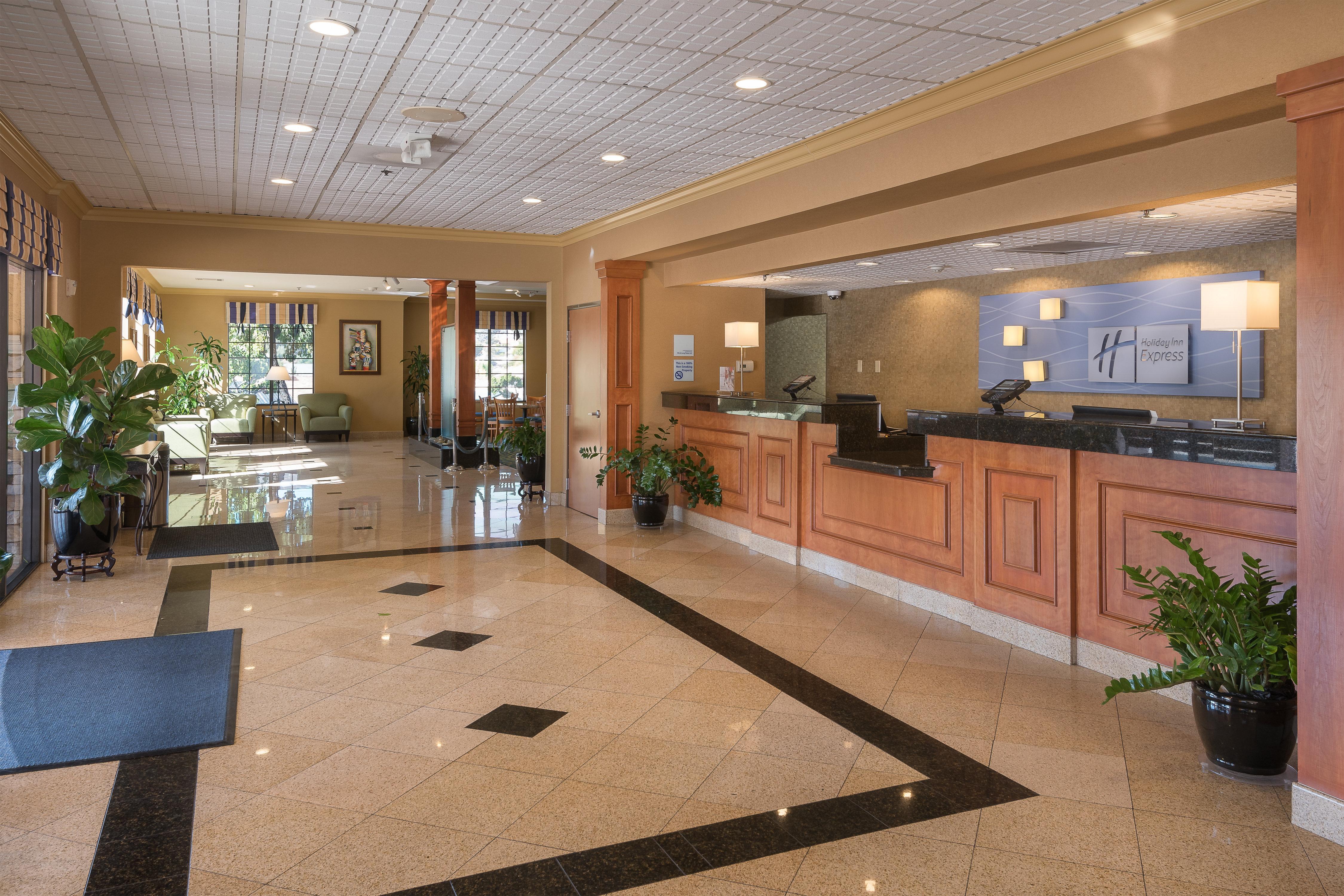 Holiday Inn Express San Diego - Rancho Bernardo, An Ihg Hotel Экстерьер фото